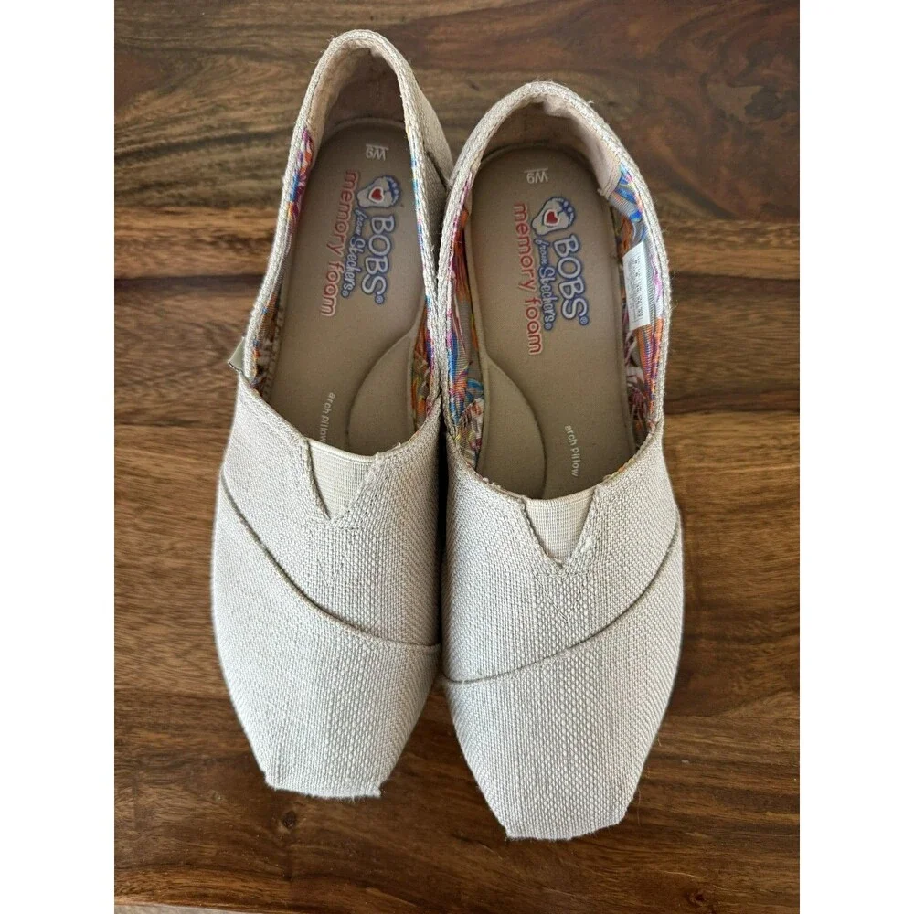 Skechers BOBS Shoes Womens 9 Slip On Loafer Espadrille memory foam beige Fabric